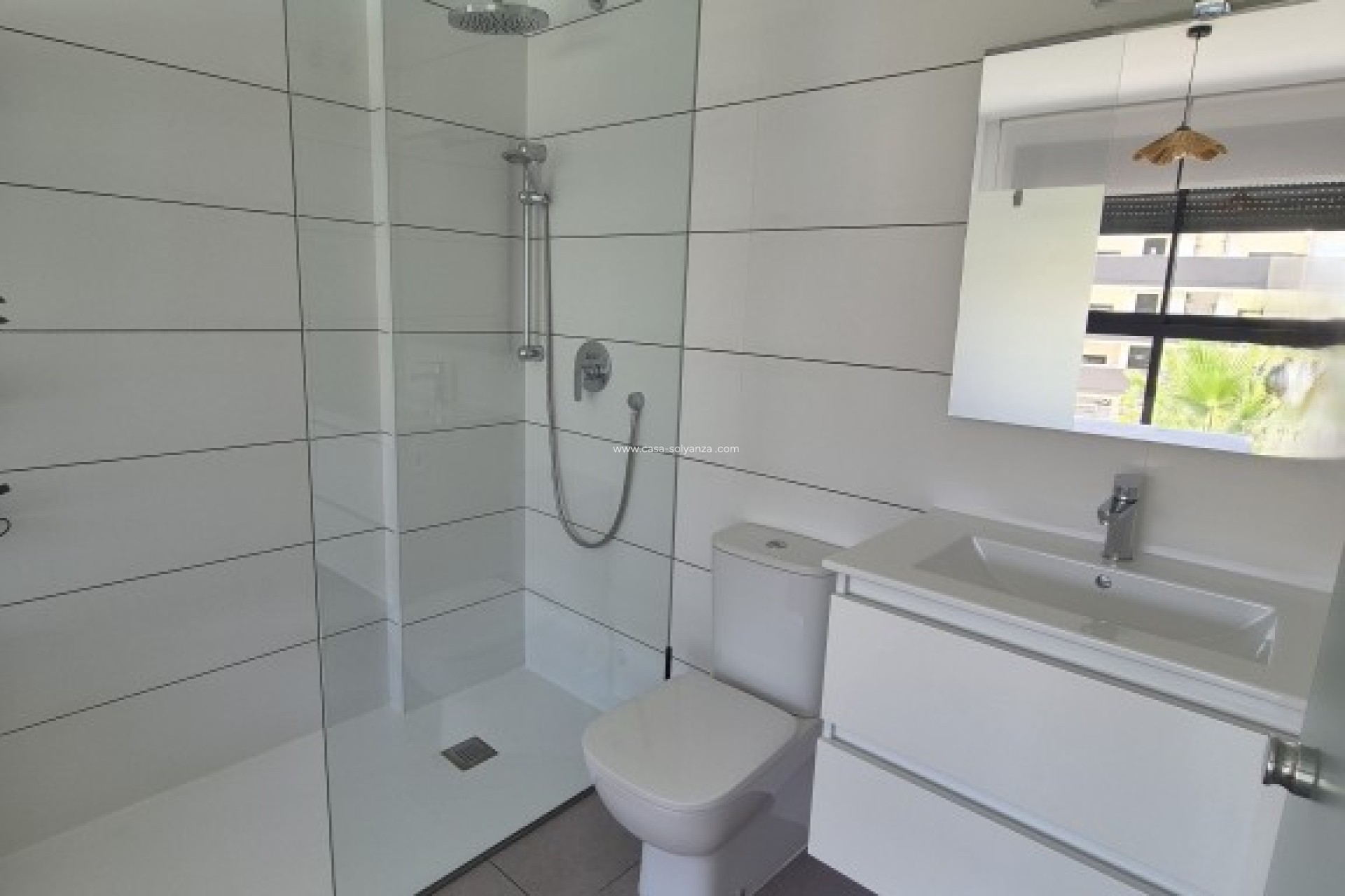 Resale - Apartment / flat - Las Filipinas - Inland