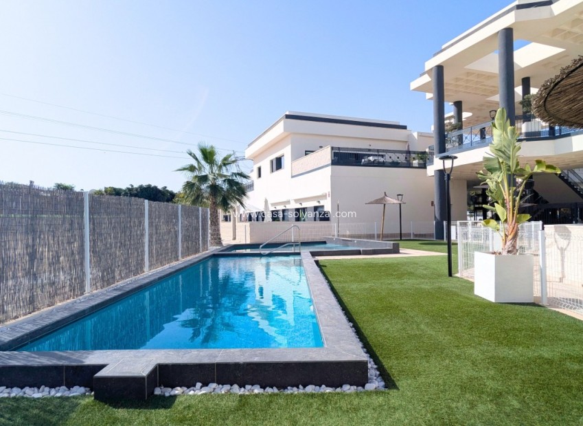 Resale - Apartment / flat - Lo Crispin - Inland