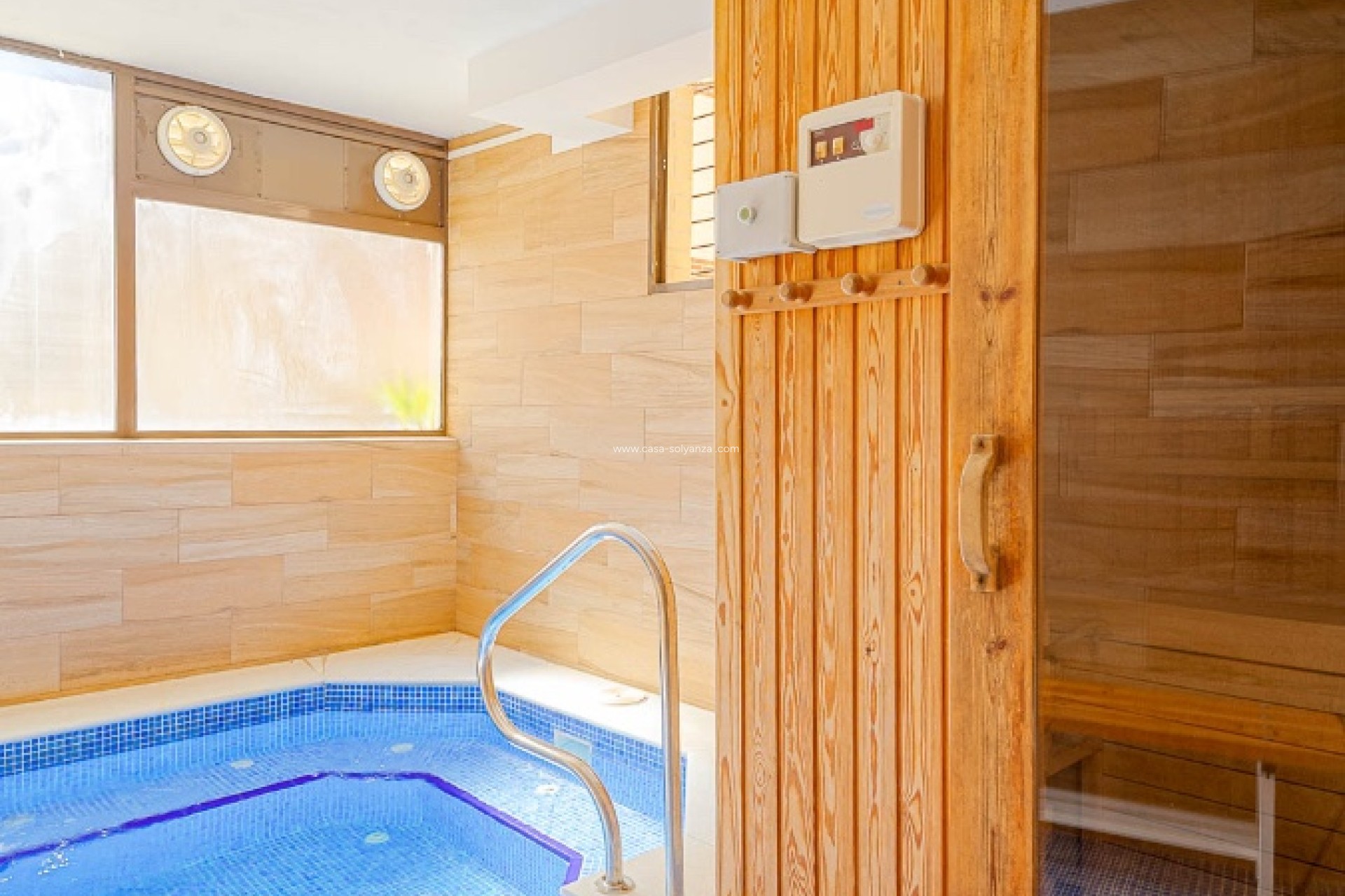 Resale - Apartment / flat - Lomas de Cabo Roig