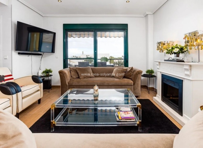 Resale - Apartment / flat - Lomas De Campoamor - Inland