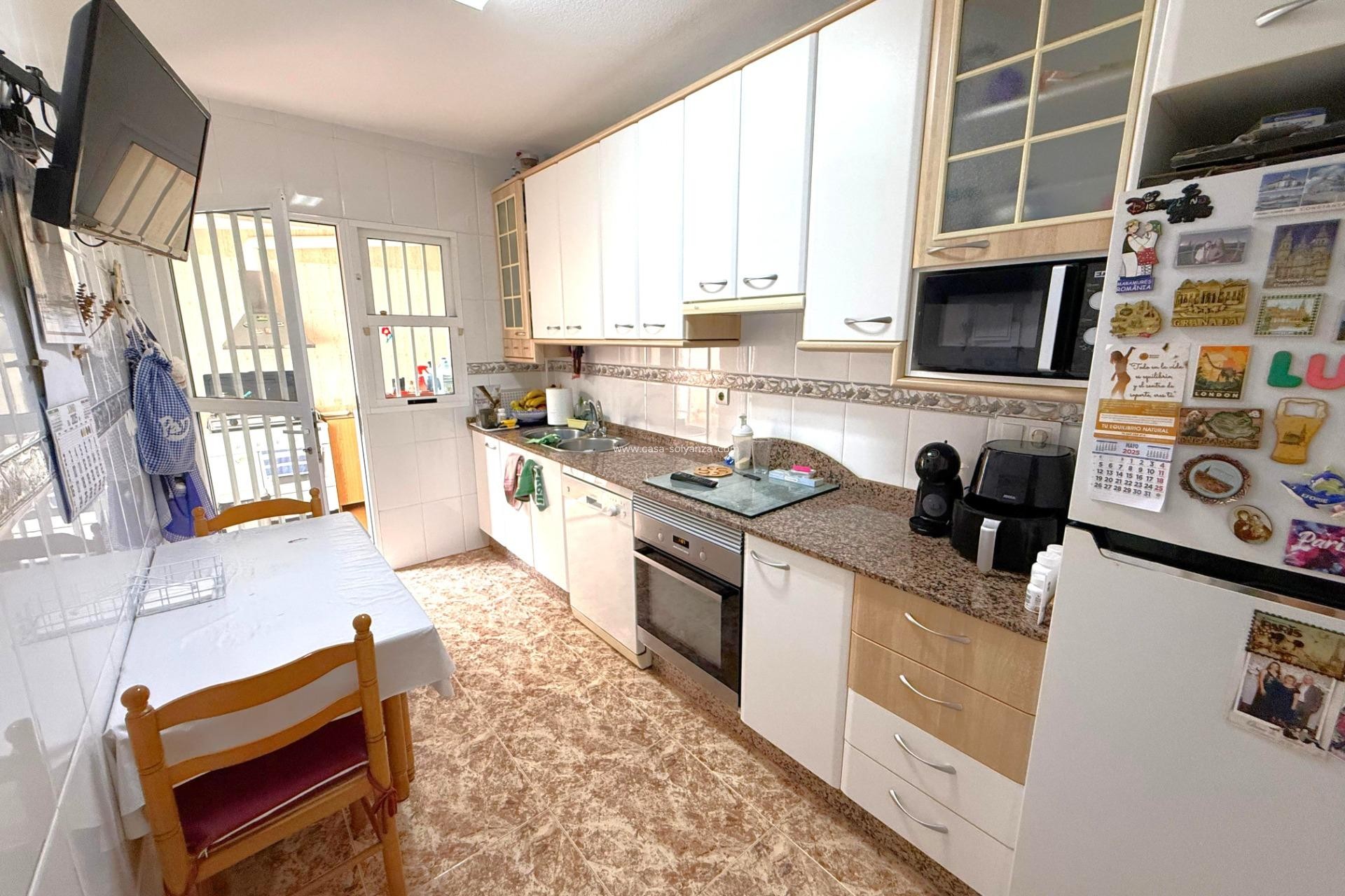 Resale - Apartment / flat - Los Alcázares - Center