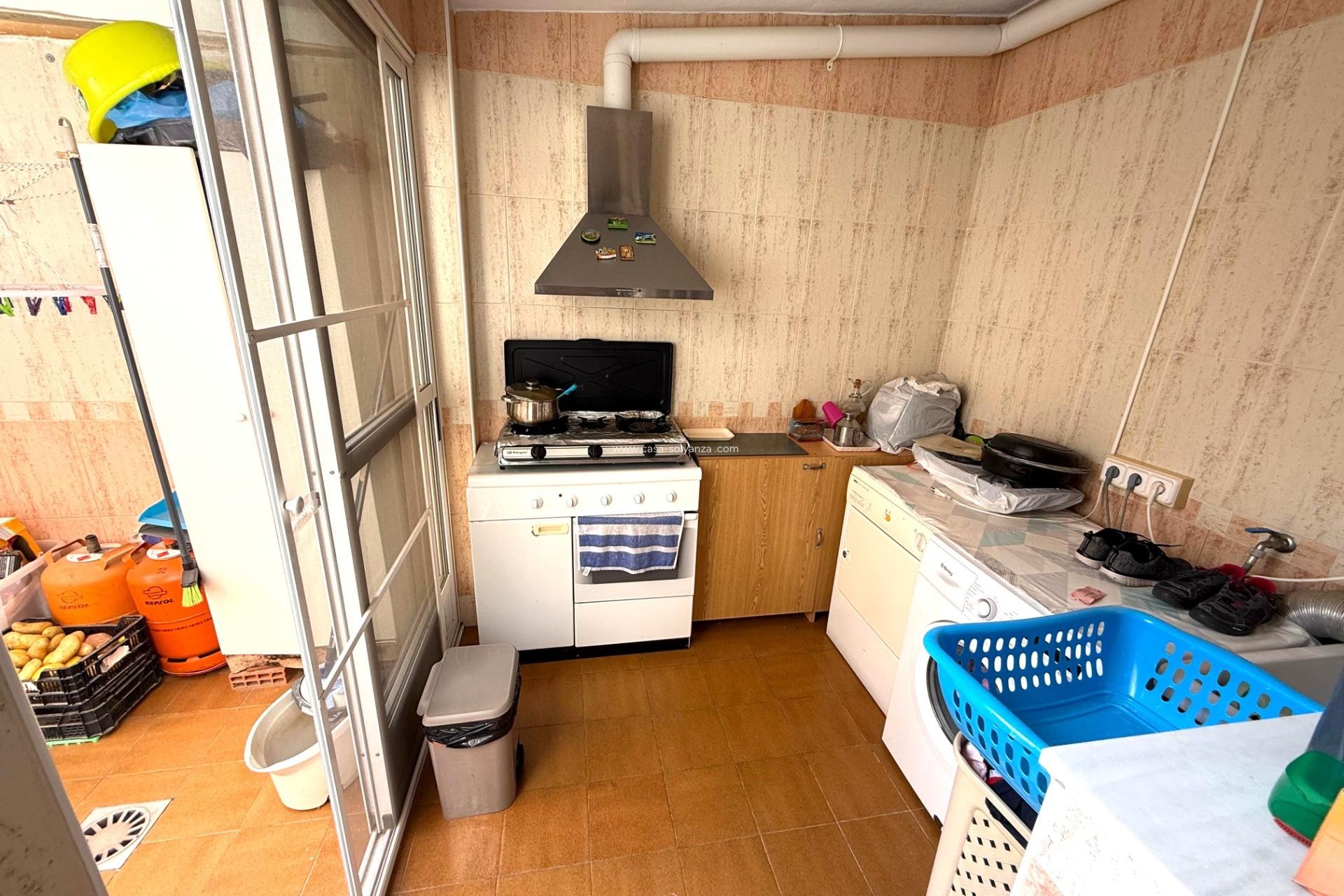 Resale - Apartment / flat - Los Alcázares - Center