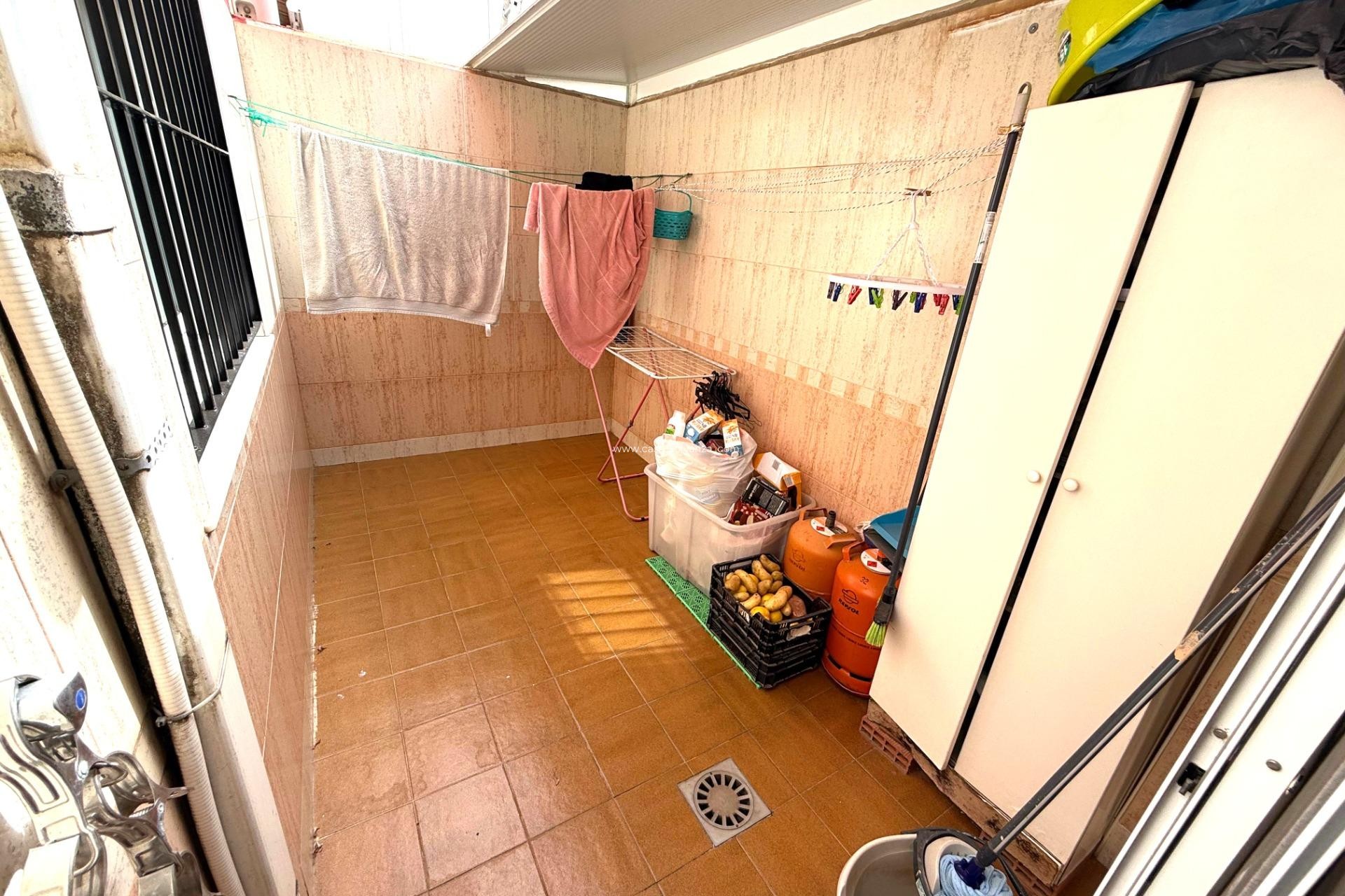Resale - Apartment / flat - Los Alcázares - Center