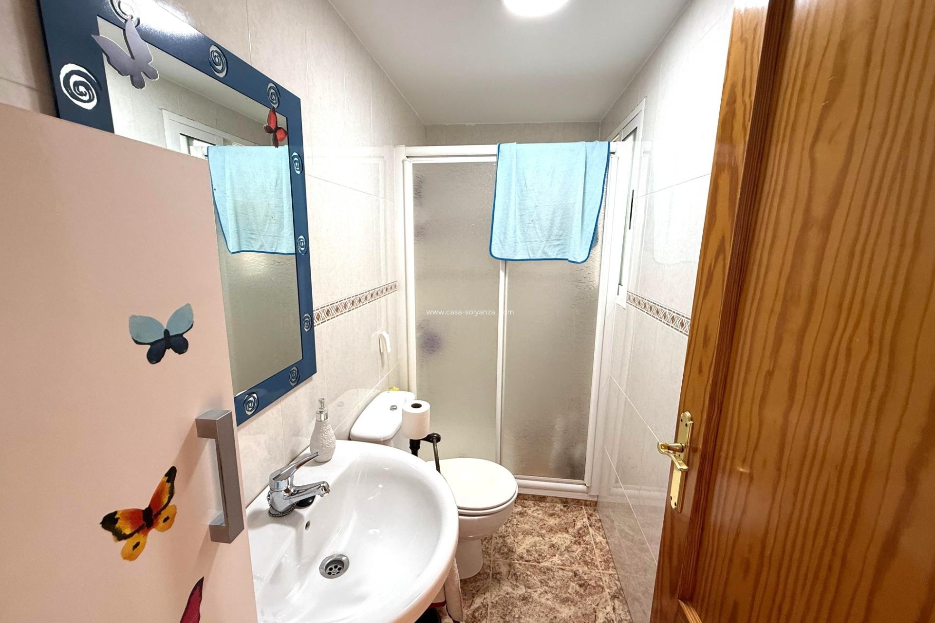 Resale - Apartment / flat - Los Alcázares - Center