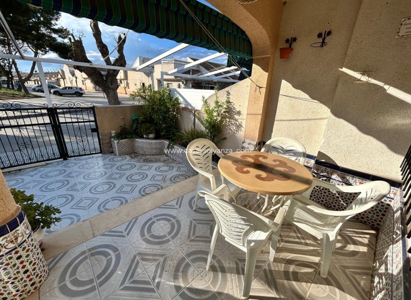Resale - Apartment / flat - Los Alcázares - La Rambla