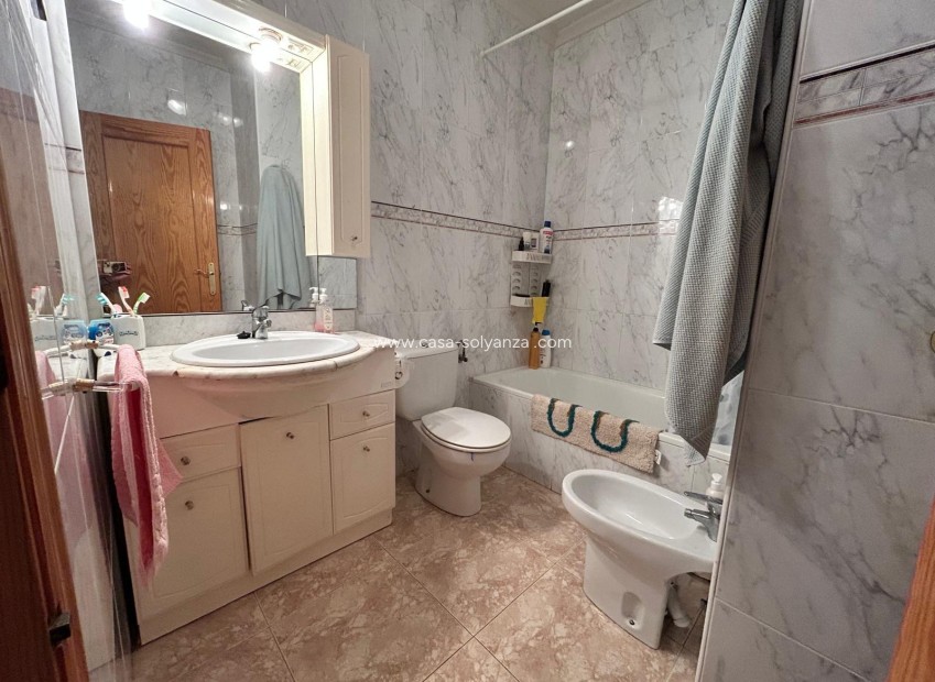 Resale - Apartment / flat - Los Alcázares - La Rambla