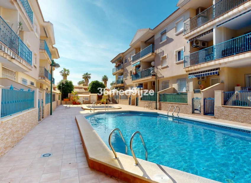 Resale - Apartment / flat - Los Alcázares - Los Alcazares Centro