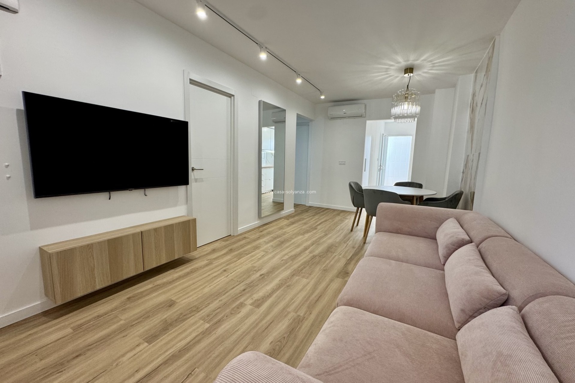 Resale - Apartment / flat - Los Altos - Costa Blanca