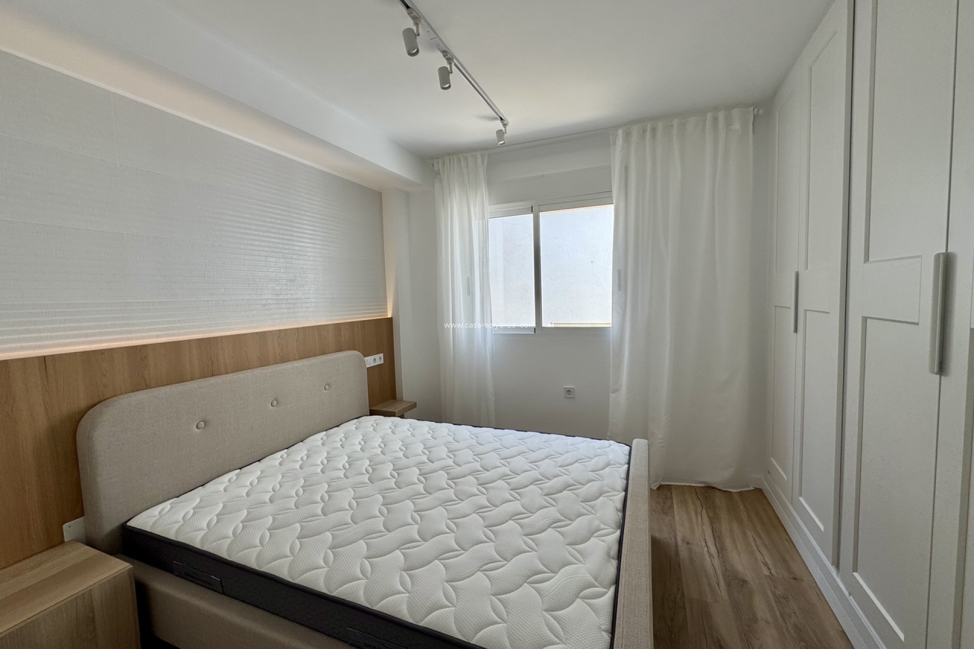 Resale - Apartment / flat - Los Altos - Costa Blanca