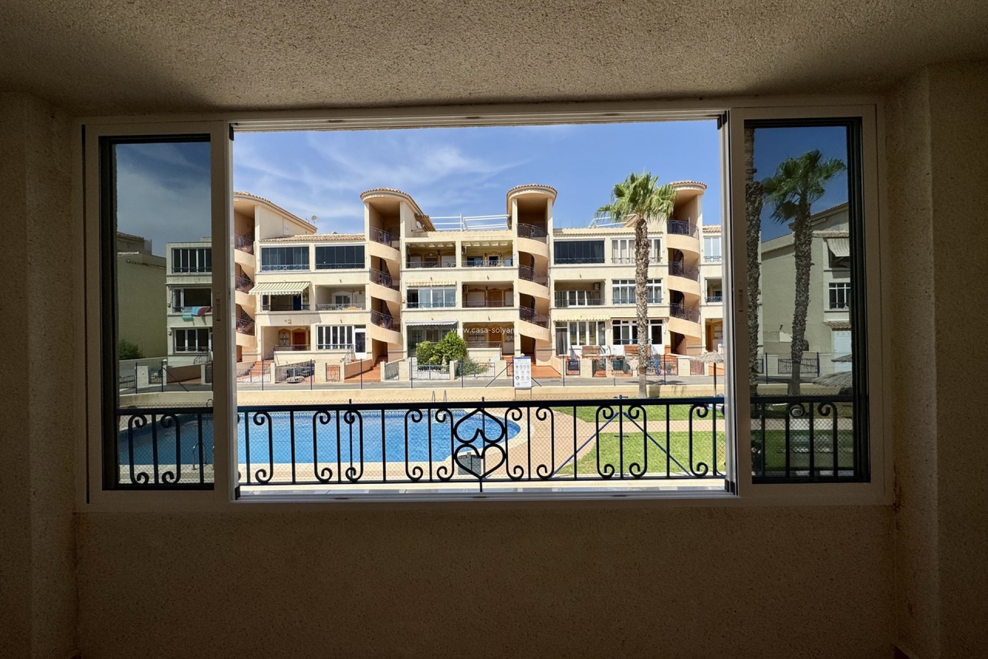 Resale - Apartment / flat - Los Altos - Costa Blanca