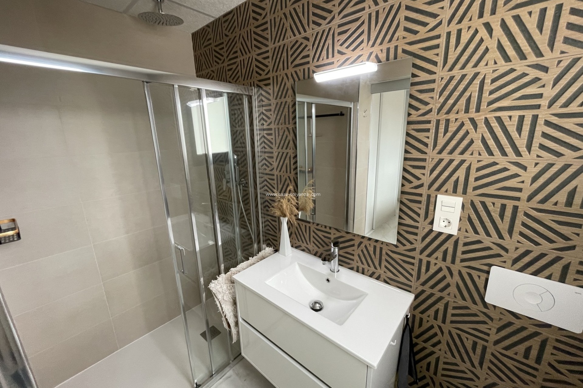 Resale - Apartment / flat - Los Altos - Costa Blanca