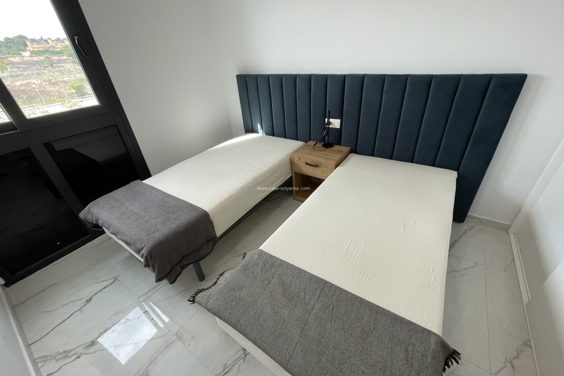 Resale - Apartment / flat - Los Altos - Costa Blanca