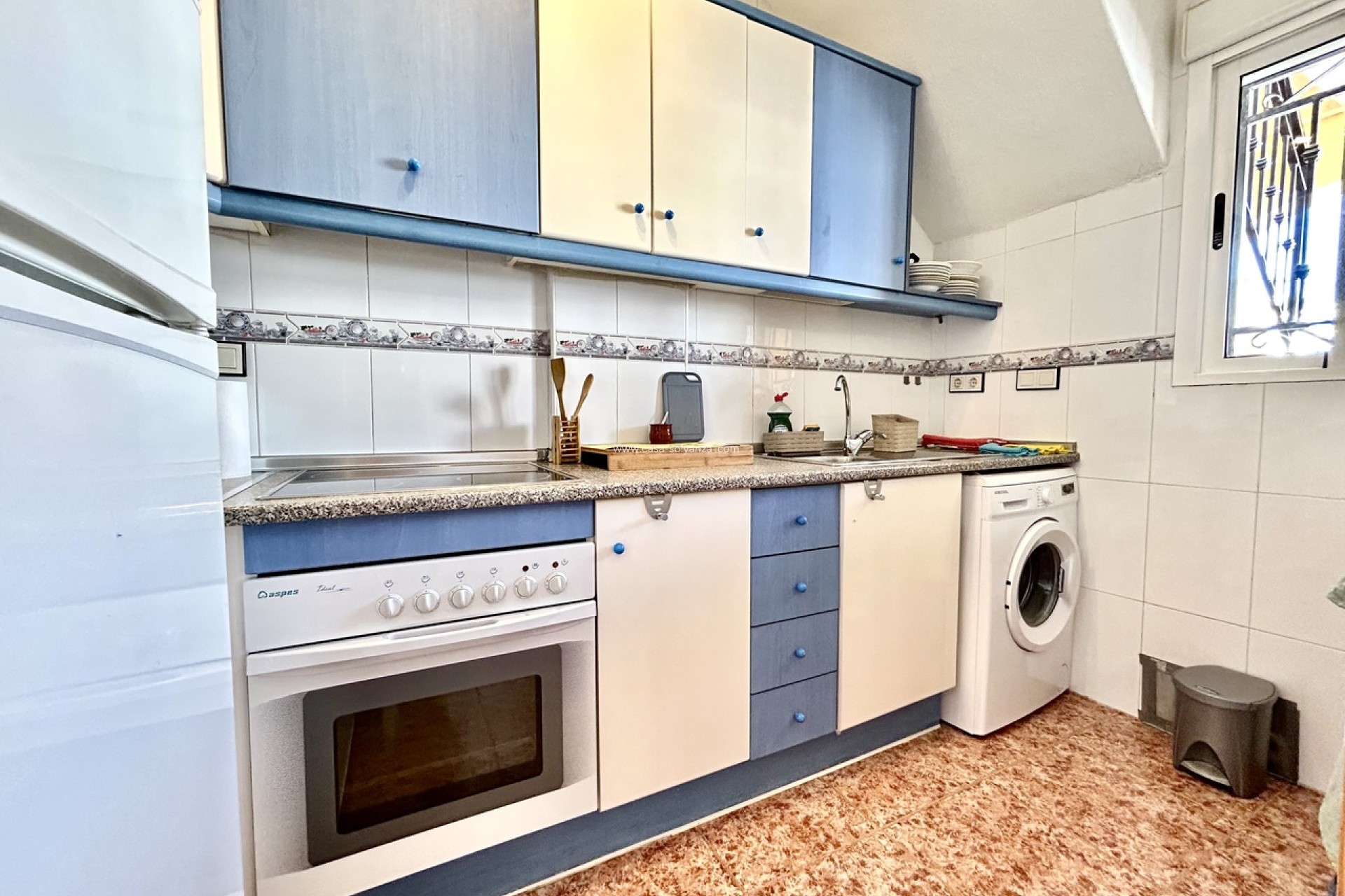 Resale - Apartment / flat - Los Altos - Costa Blanca