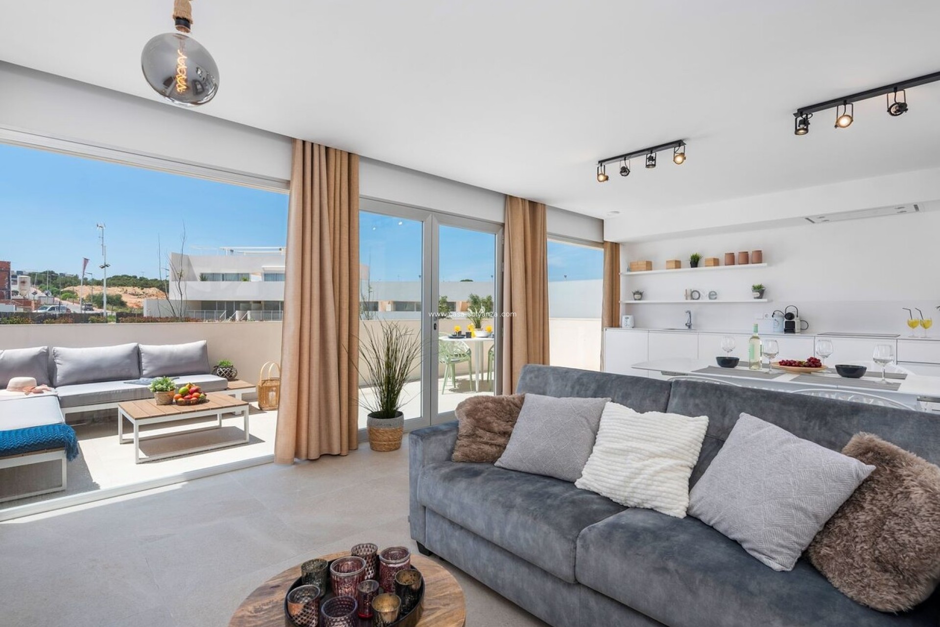 Resale - Apartment / flat - Los Balcones - Costa Blanca