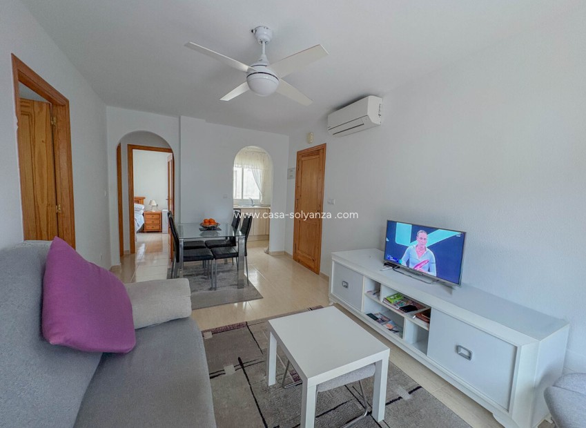 Resale - Apartment / flat - Los Balcones - Costa Blanca