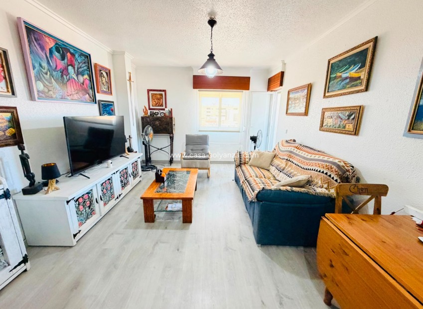 Resale - Apartment / flat - Los Montesinos