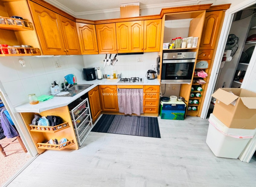 Resale - Apartment / flat - Los Montesinos