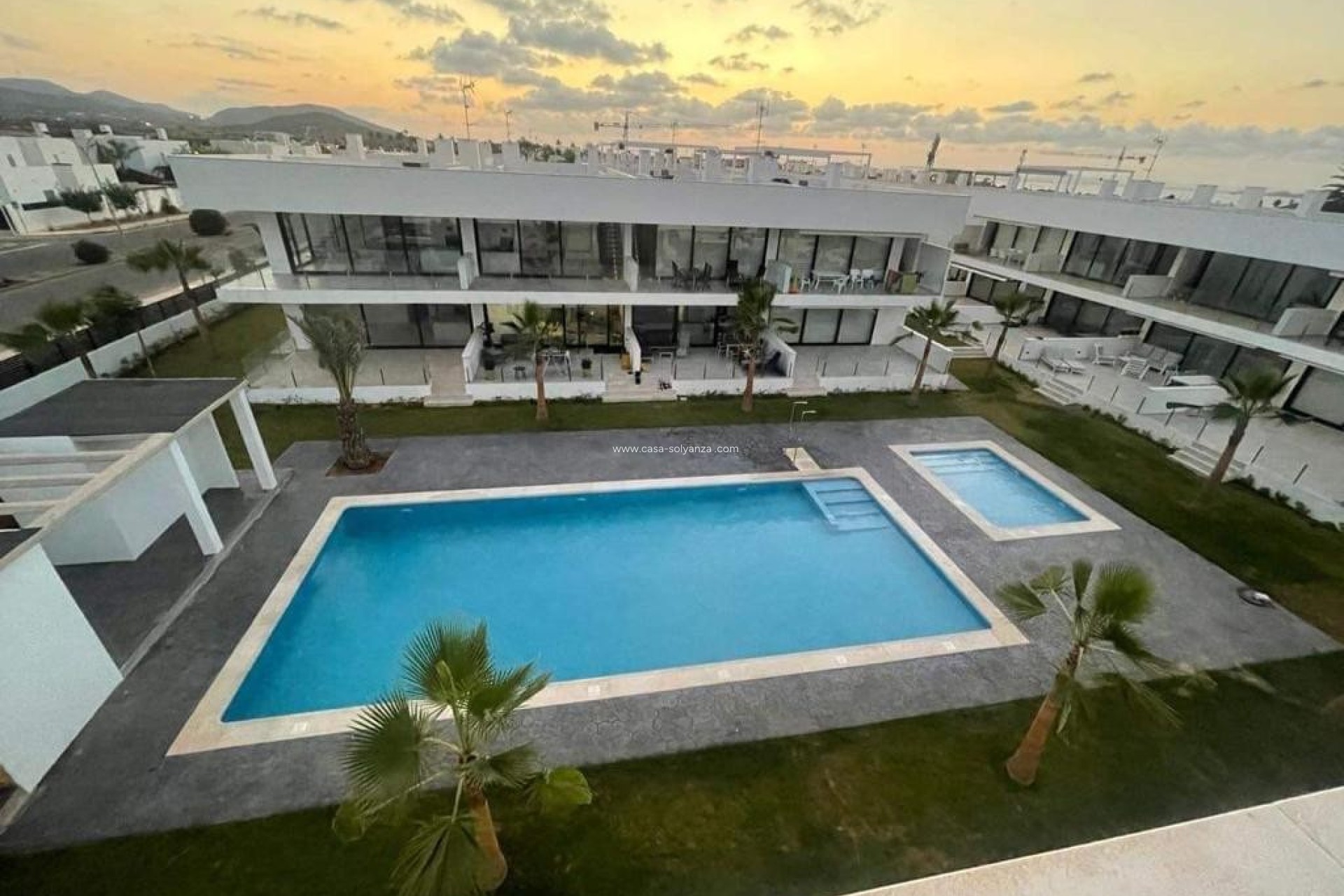 Resale - Apartment / flat - Mar de Cristal