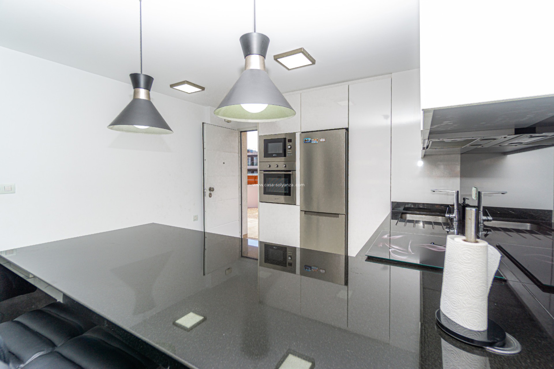 Resale - Apartment / flat - Mil Palmeras - Beach