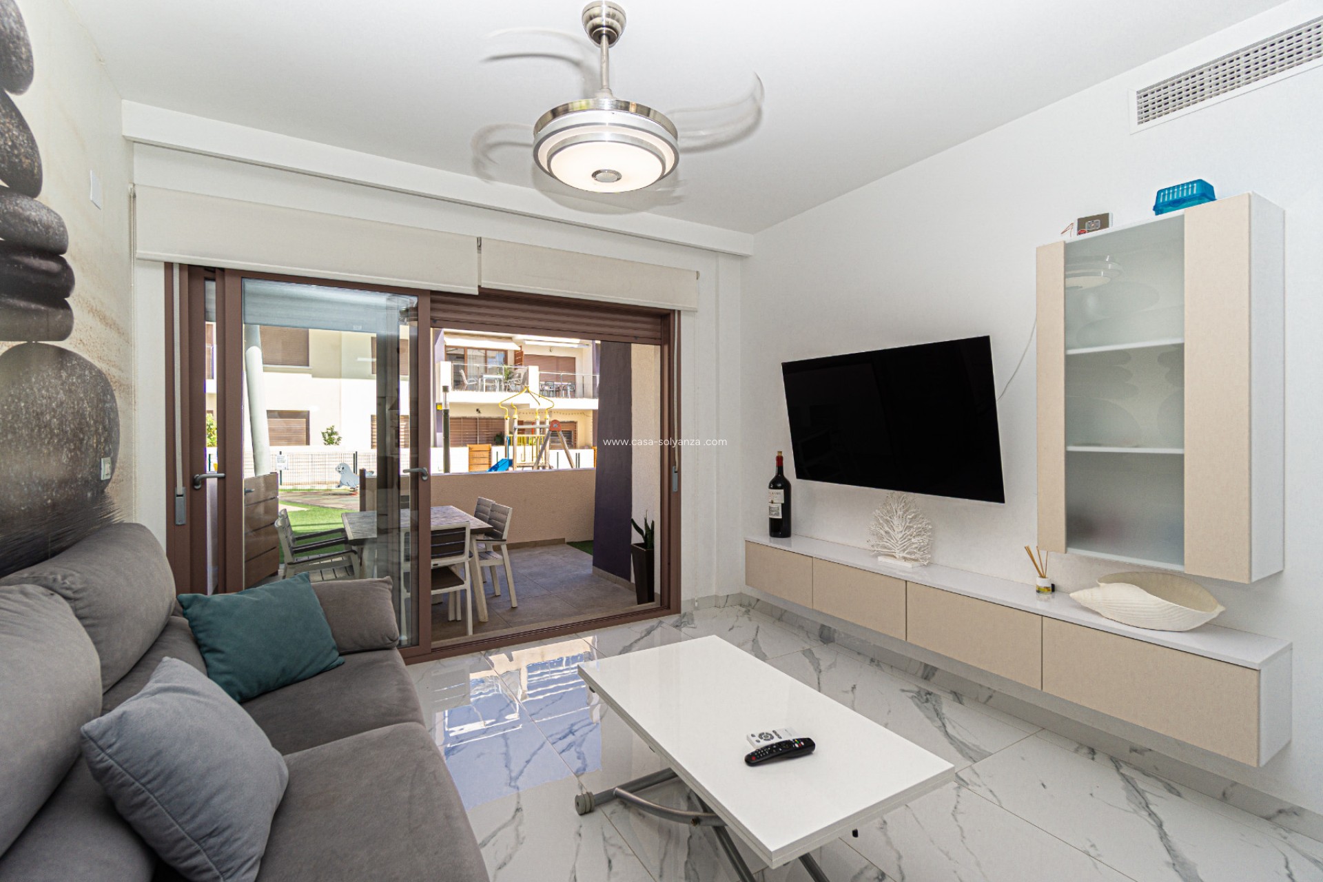 Resale - Apartment / flat - Mil Palmeras - Beach