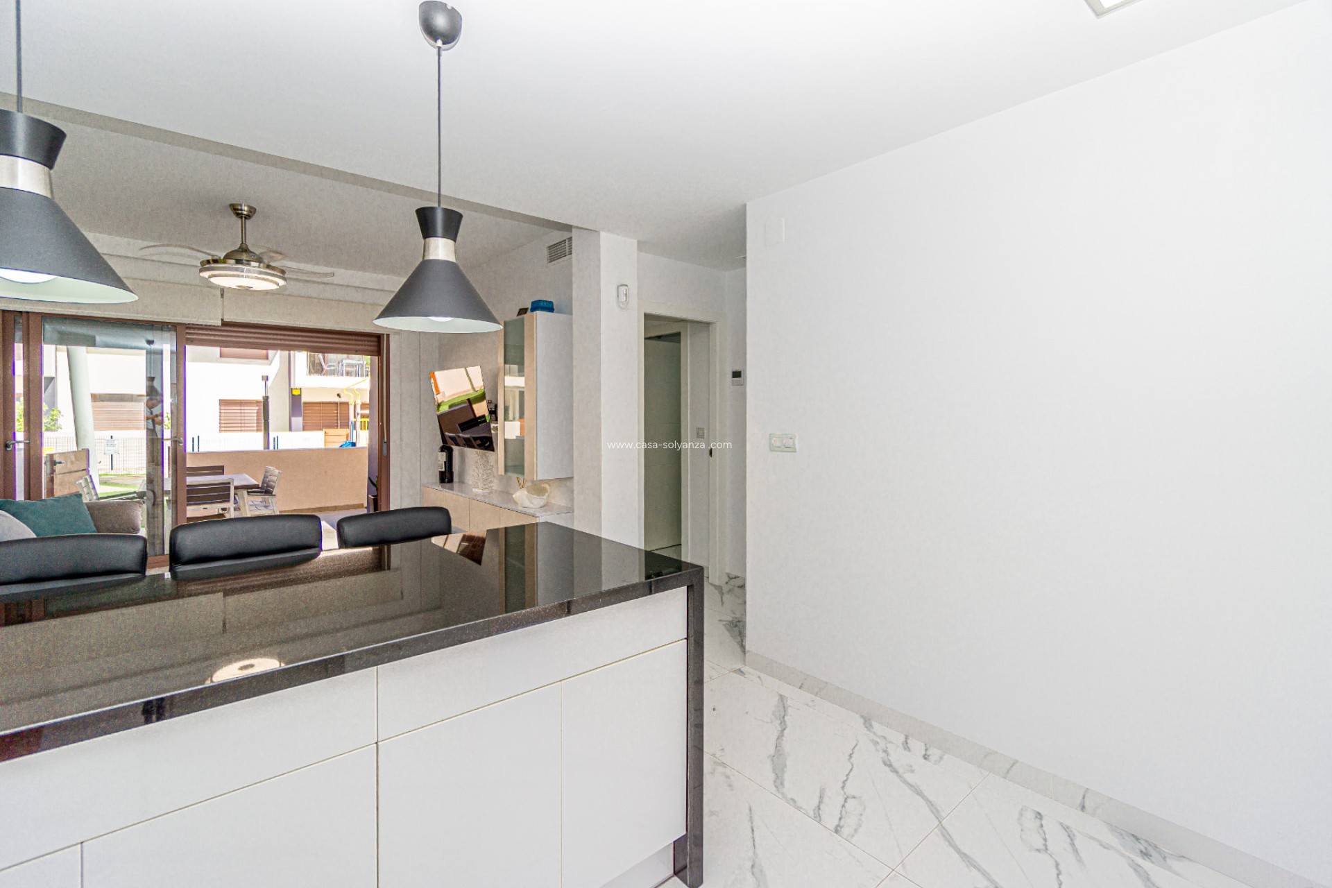 Resale - Apartment / flat - Mil Palmeras - Beach