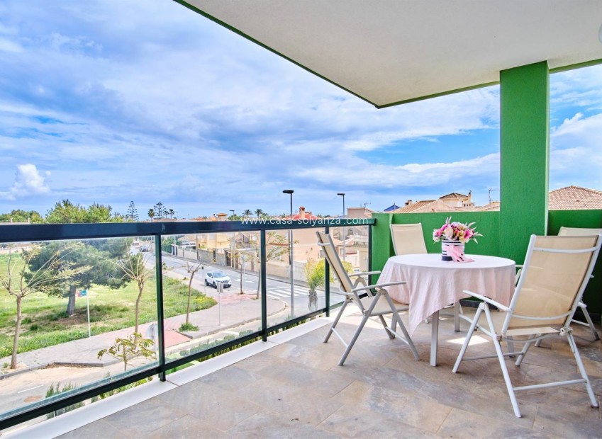 Resale - Apartment / flat - Mil Palmeras - Costa Blanca