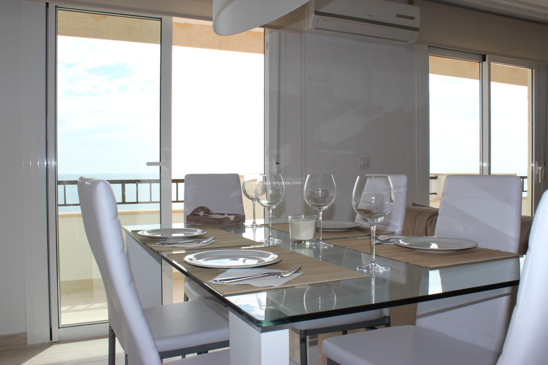 Resale - Apartment / flat - Mil Palmeras - Costa Blanca