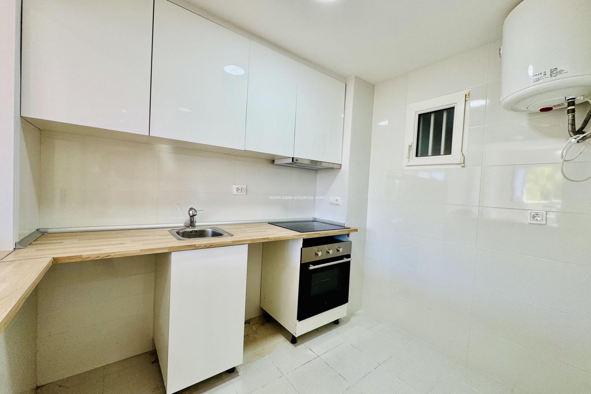 Resale - Apartment / flat - Orihuela Costa - Altos De Campoamor
