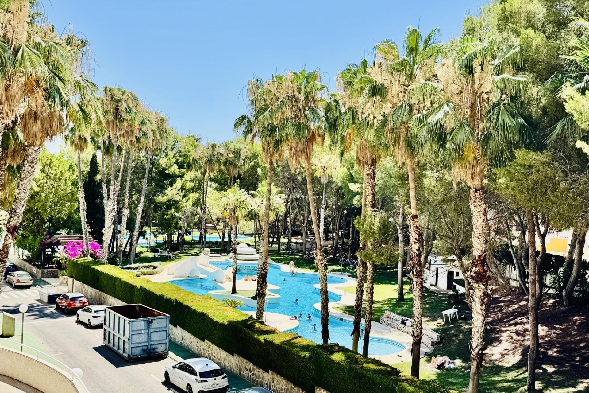 Resale - Apartment / flat - Orihuela Costa - Altos De Campoamor