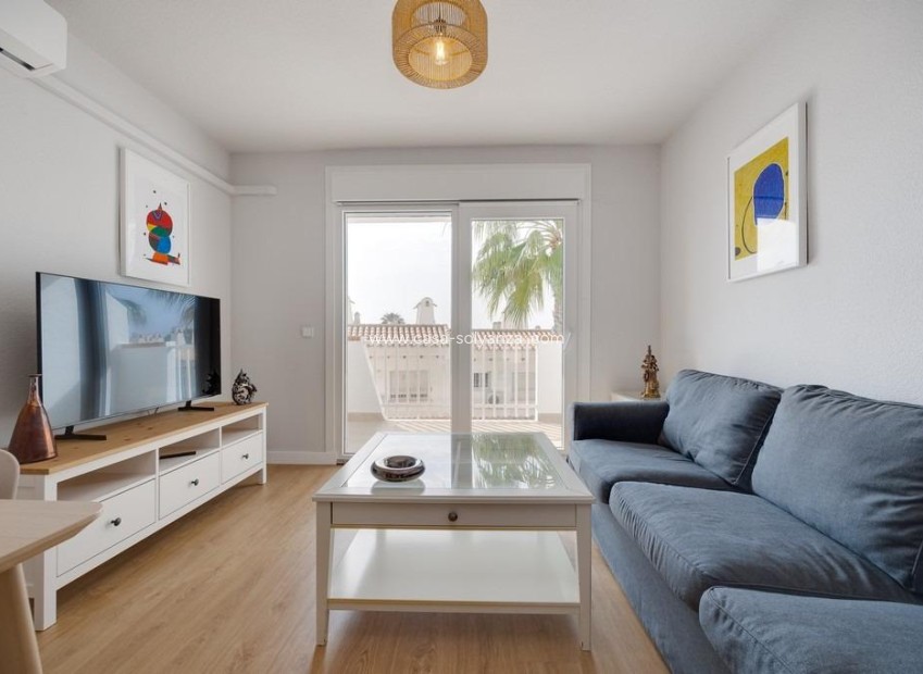 Resale - Apartment / flat - Orihuela Costa - Campoamor