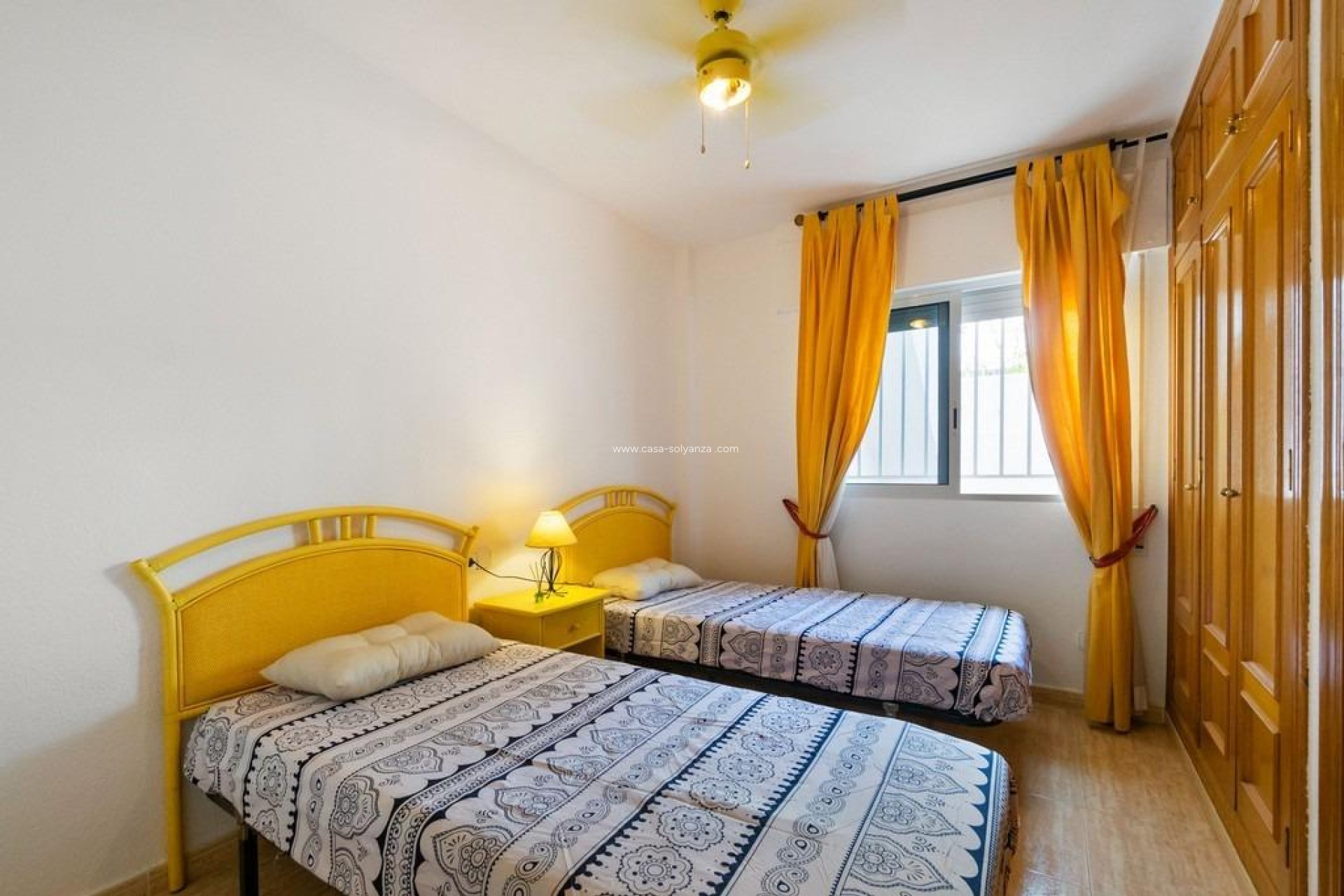 Resale - Apartment / flat - Orihuela Costa - Campoamor