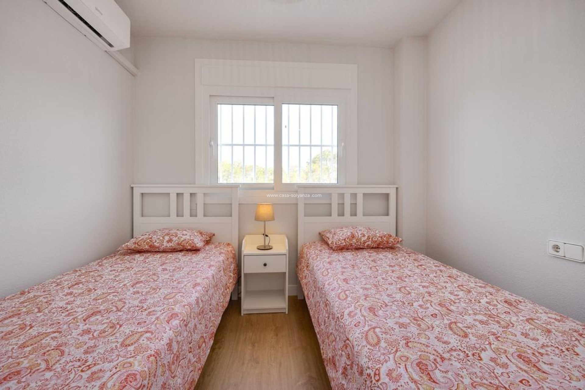 Resale - Apartment / flat - Orihuela Costa - Campoamor