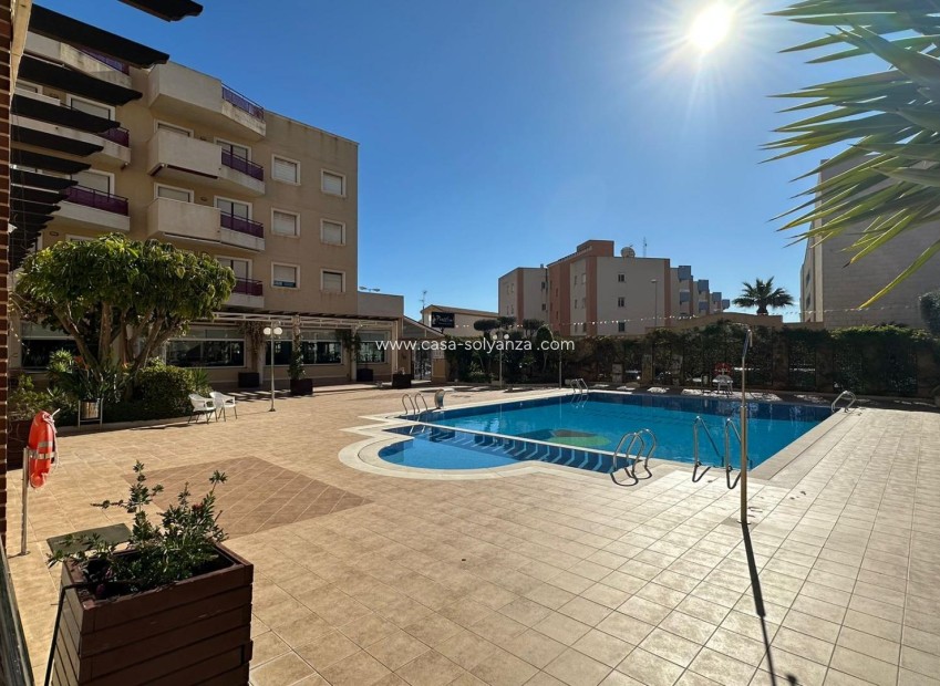 Resale - Apartment / flat - Orihuela Costa - Campoamor