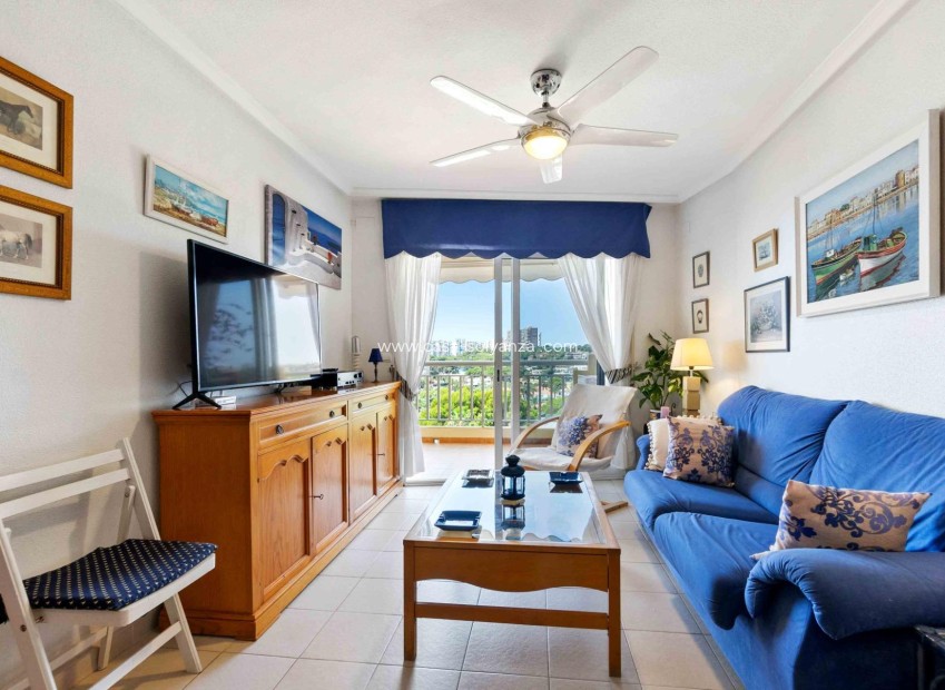 Resale - Apartment / flat - Orihuela Costa - Campoamor
