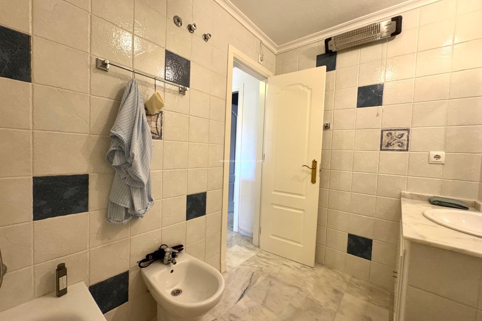 Resale - Apartment / flat - Orihuela Costa - Costa Blanca