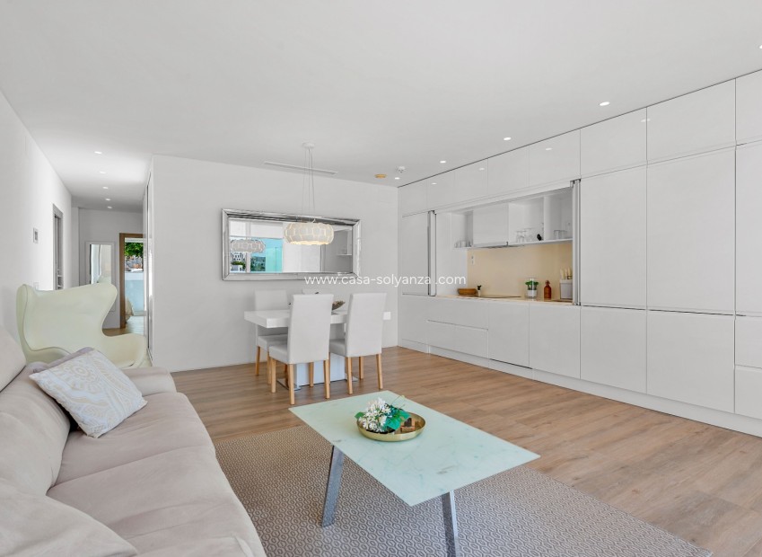 Resale - Apartment / flat - Orihuela Costa - Costa Blanca