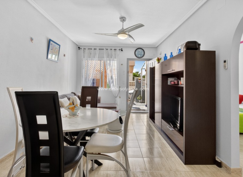 Resale - Apartment / flat - Orihuela Costa - Costa Blanca