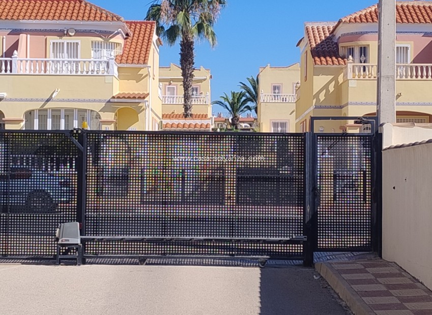 Resale - Apartment / flat - Orihuela Costa - Costa Blanca