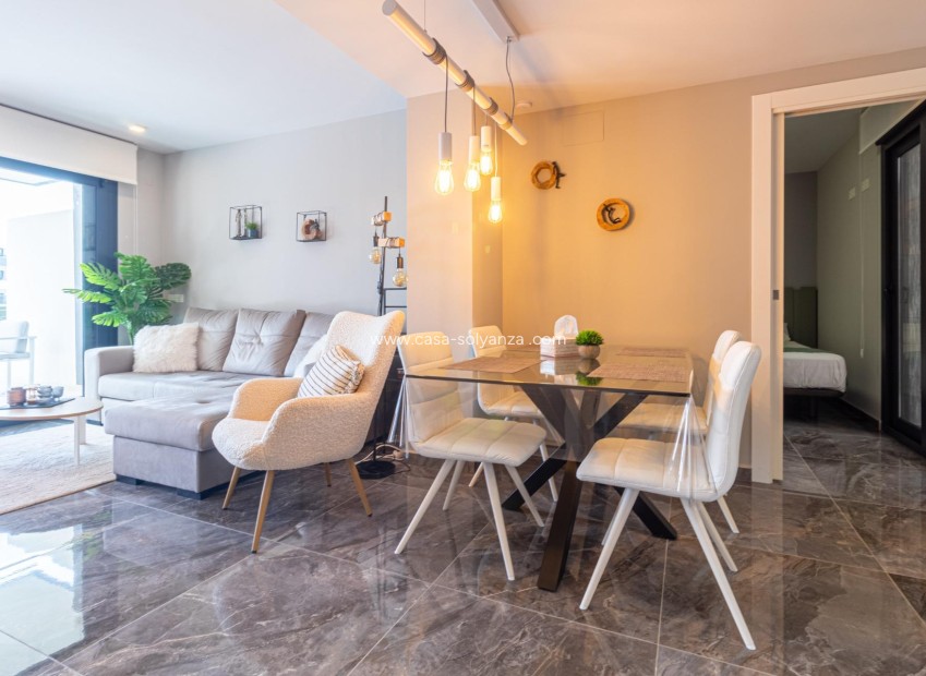 Resale - Apartment / flat - Orihuela Costa - La Florida