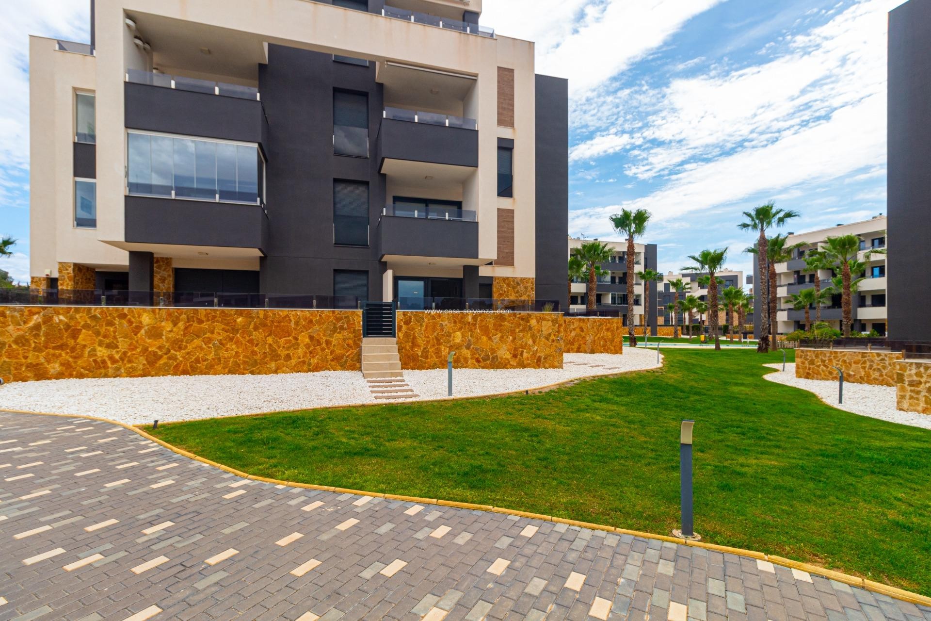 Resale - Apartment / flat - Orihuela Costa - La Florida