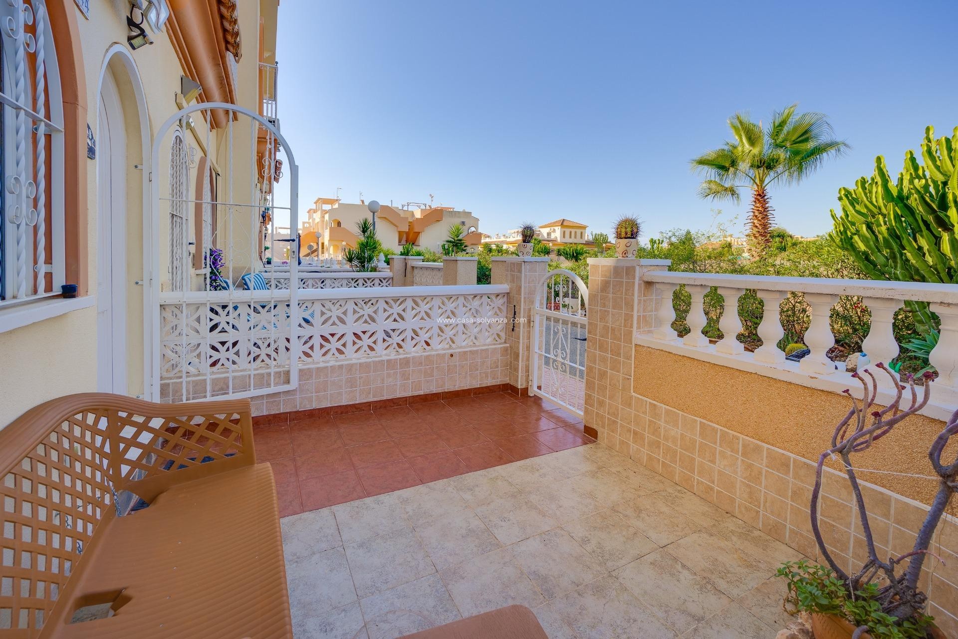 Resale - Apartment / flat - Orihuela Costa - La Florida