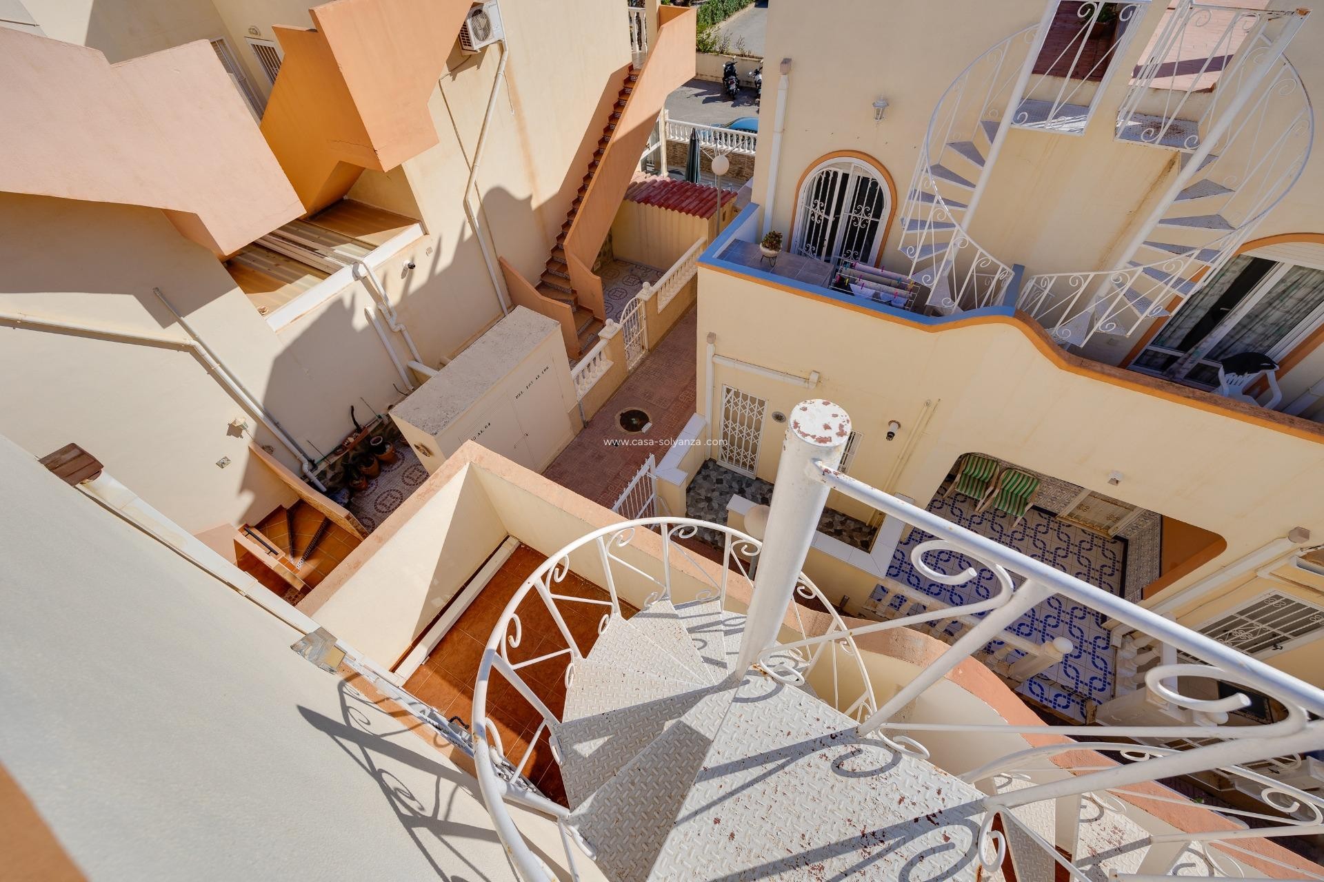 Resale - Apartment / flat - Orihuela Costa - La Florida