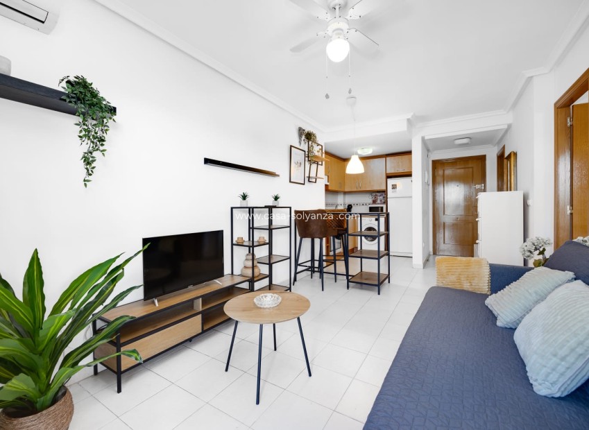 Resale - Apartment / flat - Orihuela Costa - La Regia