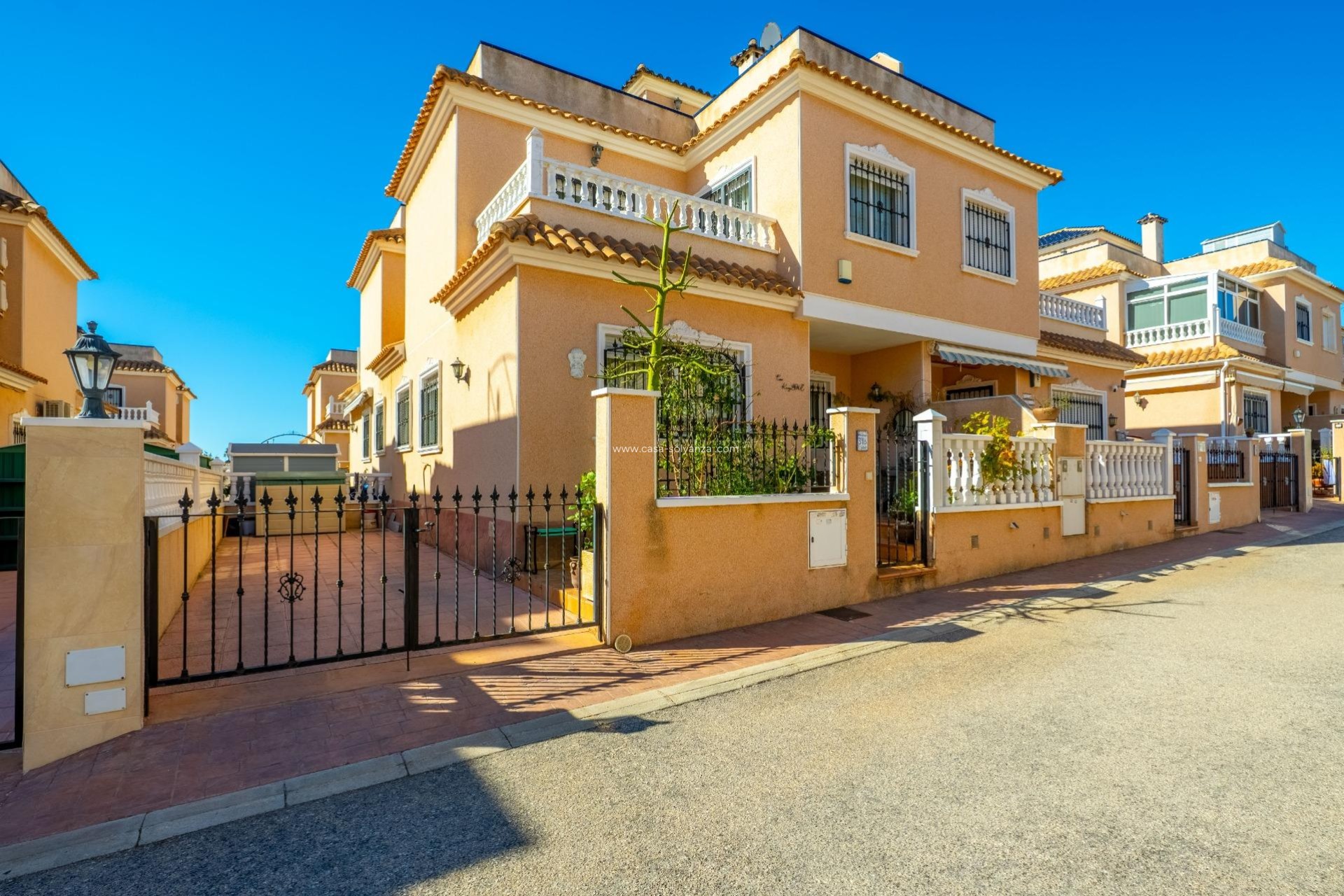Resale - Apartment / flat - Orihuela Costa - La Regia