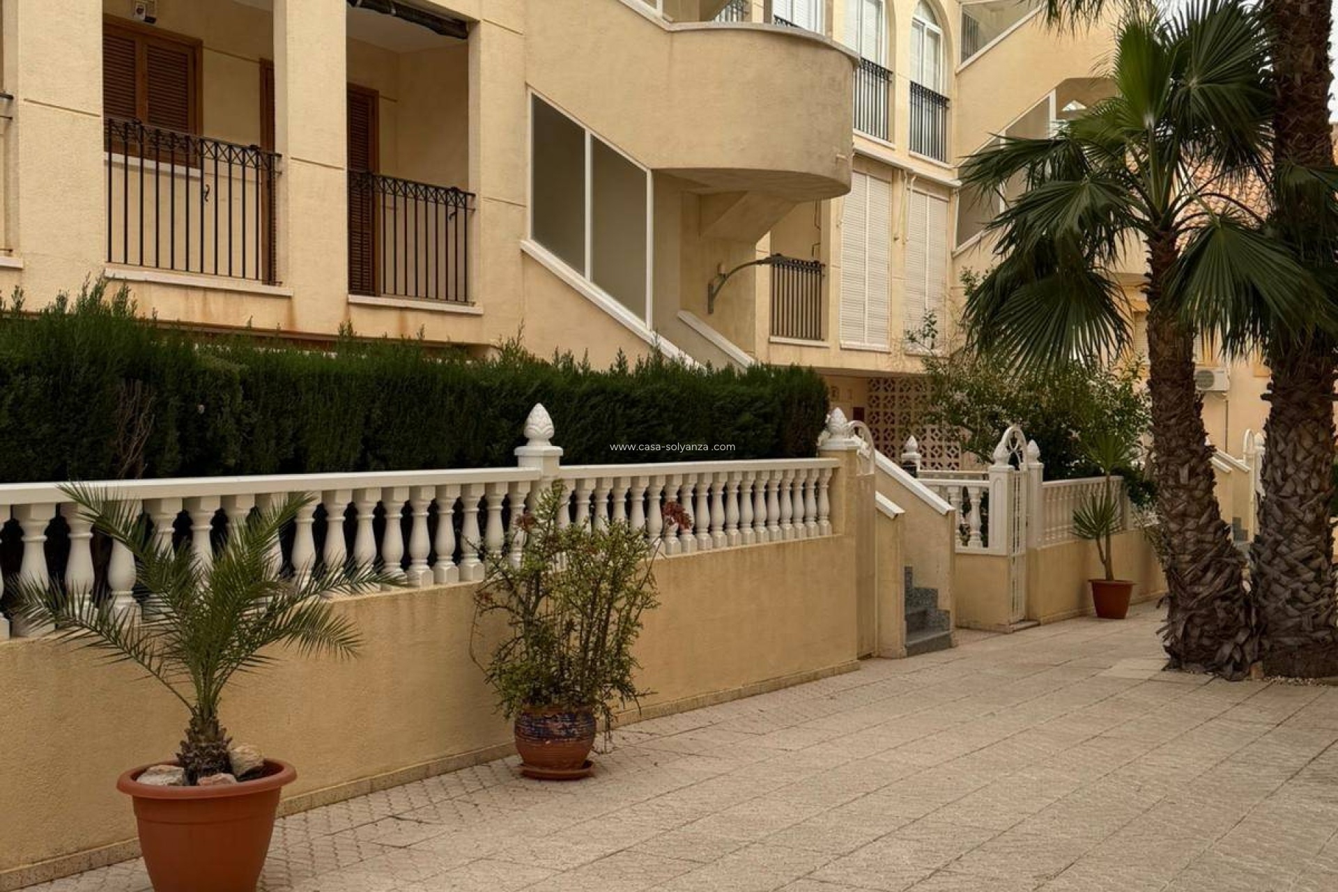 Resale - Apartment / flat - Orihuela Costa - La Regia