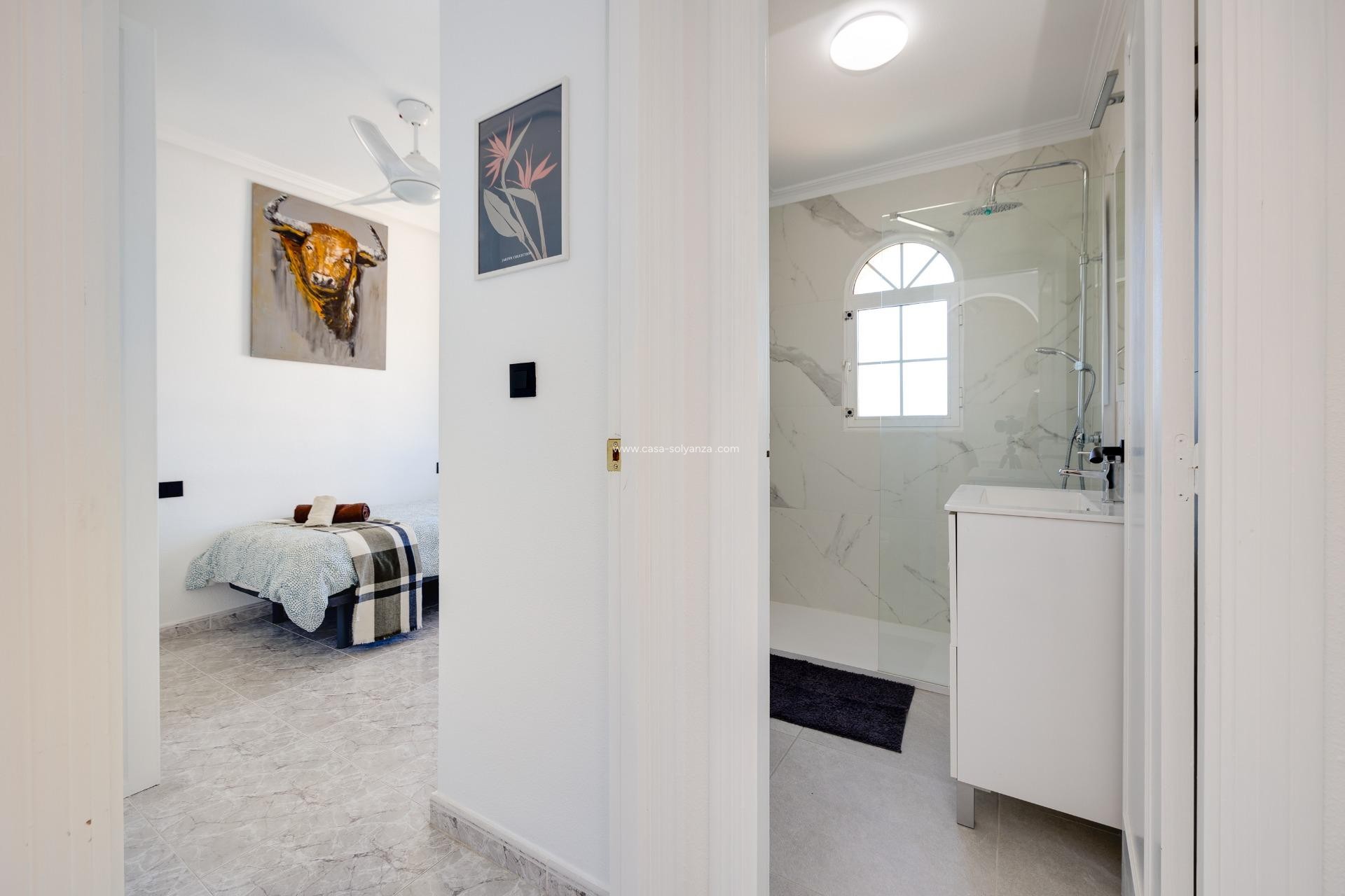 Resale - Apartment / flat - Orihuela Costa - La Zenia