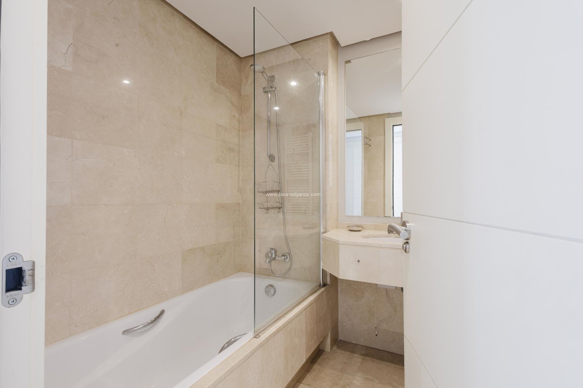 Resale - Apartment / flat - Orihuela Costa - Las Colinas Golf Resort