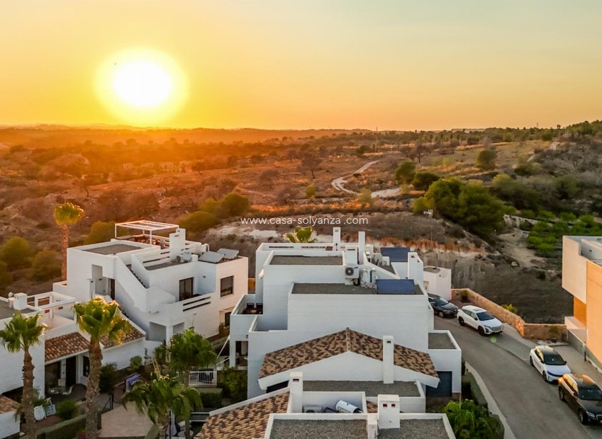 Resale - Apartment / flat - Orihuela Costa - Las Ramblas