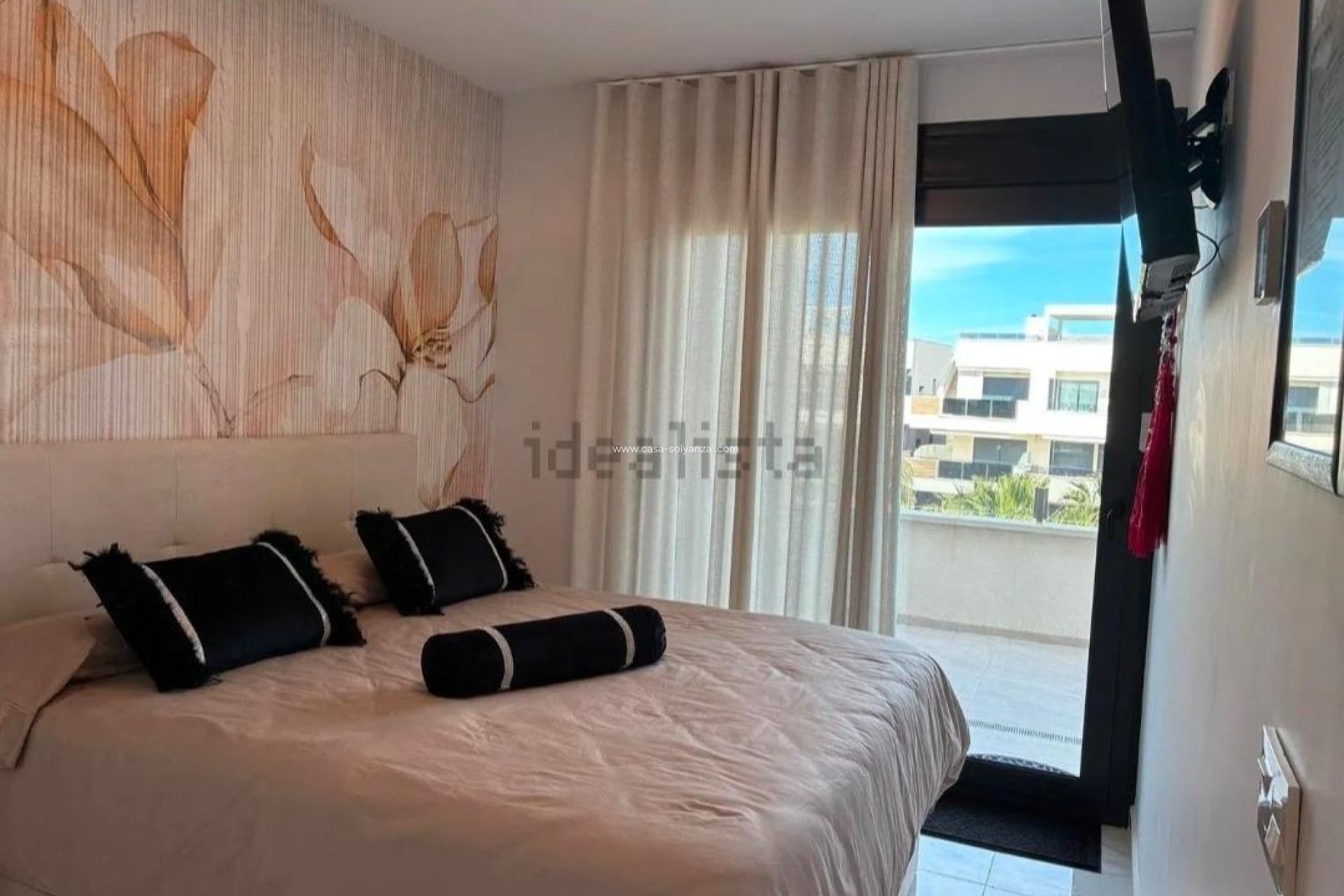 Resale - Apartment / flat - Orihuela Costa - Los Almendros-La Florida