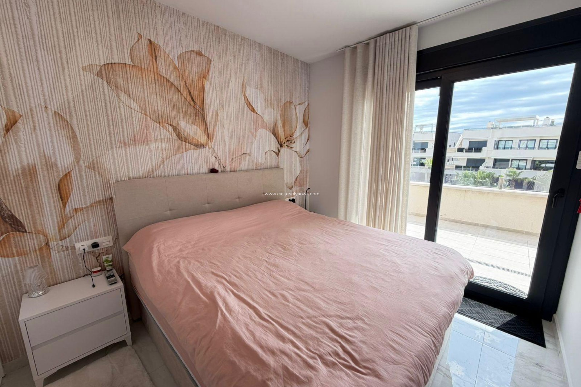 Resale - Apartment / flat - Orihuela Costa - Los Almendros-La Florida